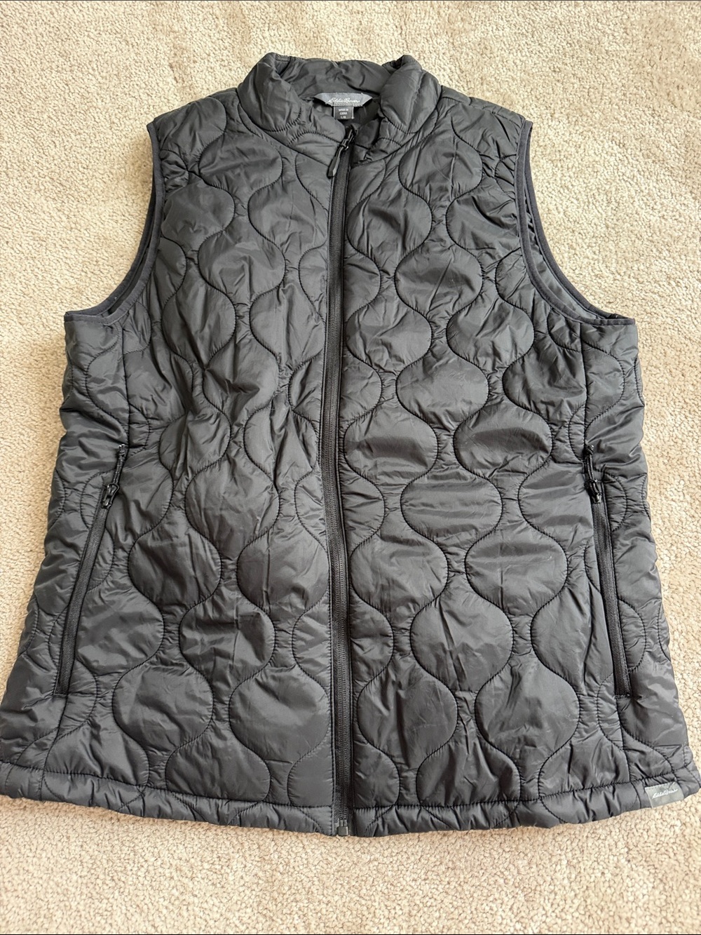 Eddie Bauer Quilted Black Sleeveless Vest with Zip Pockets